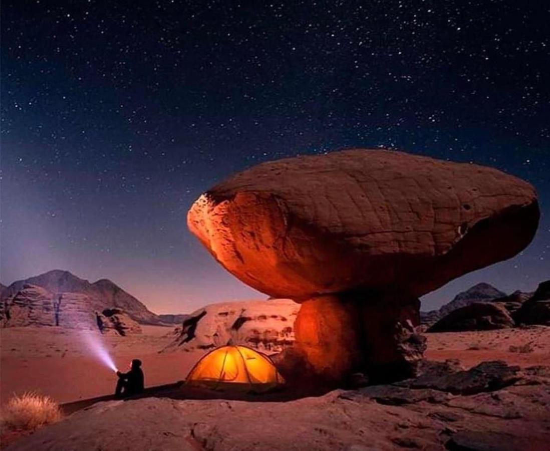 Tamim Luxury Wadi Rum Camp Exteriör bild