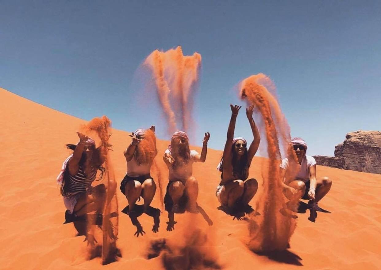 Tamim Luxury Wadi Rum Camp Exteriör bild