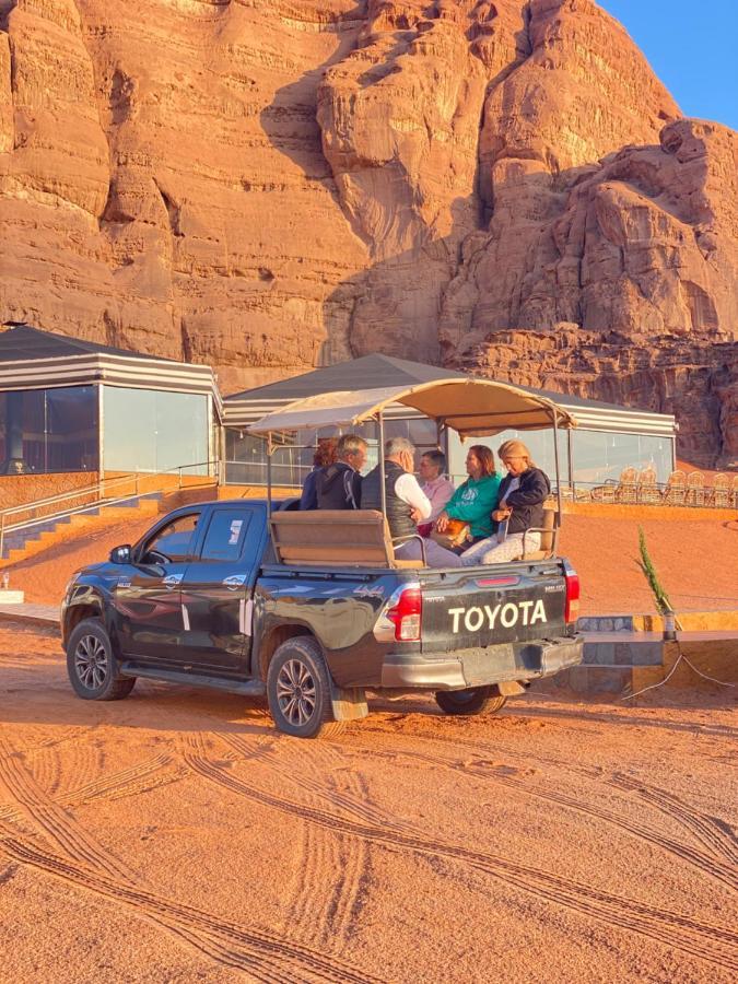 Tamim Luxury Wadi Rum Camp Exteriör bild