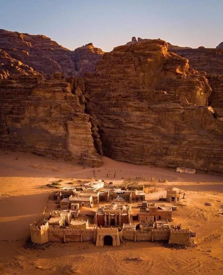 Tamim Luxury Wadi Rum Camp Exteriör bild
