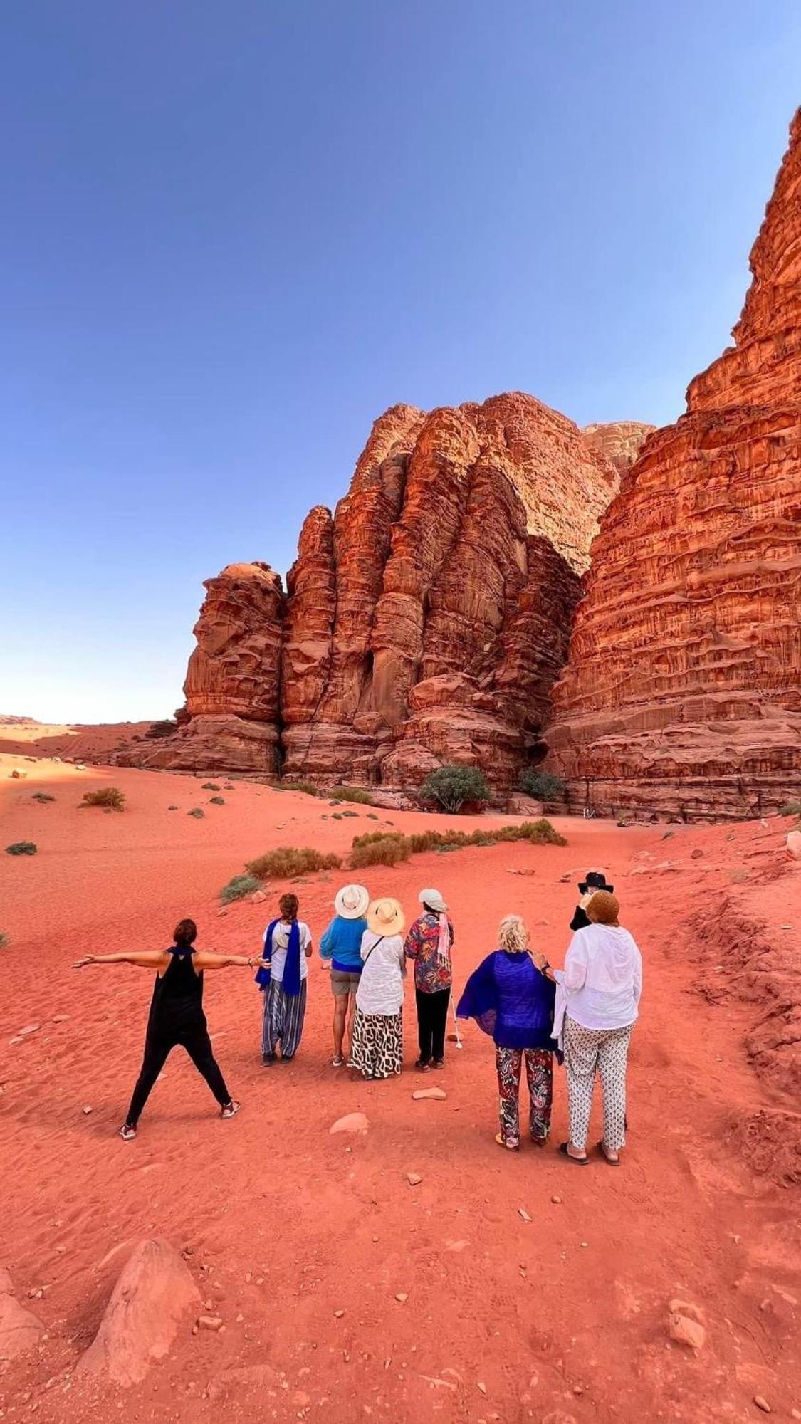 Tamim Luxury Wadi Rum Camp Exteriör bild